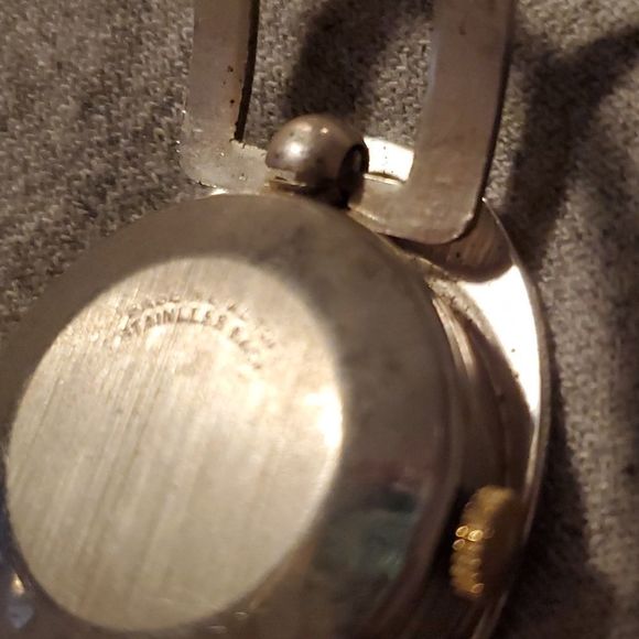 Lot of 3 Antique Wind Up Watches Timex Date & Supreme Bangle Watch Silver Gold - Picture 12 of 13